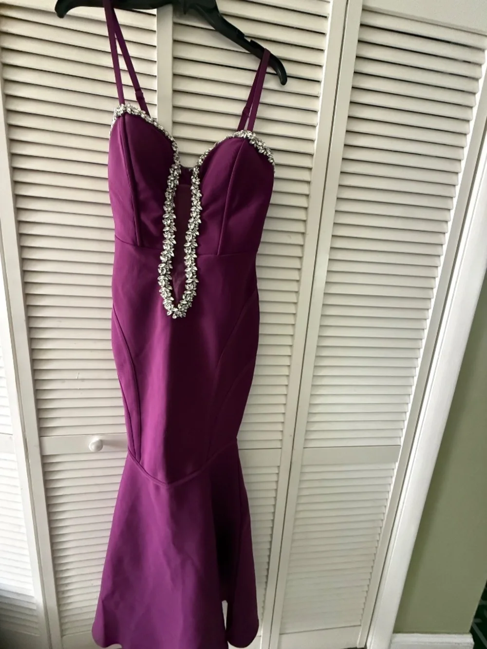 Dress - Picture 2 of 2